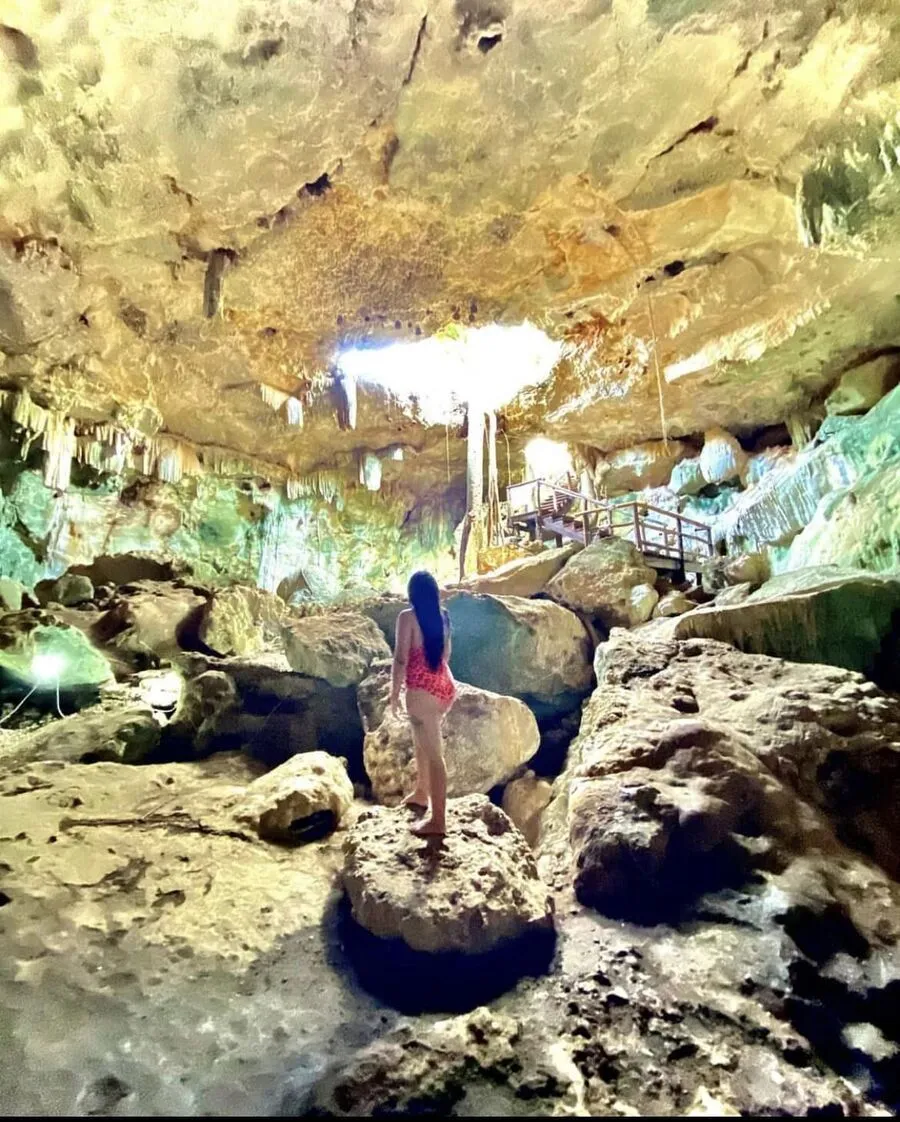 Cenote Gruta Kixné in Homún